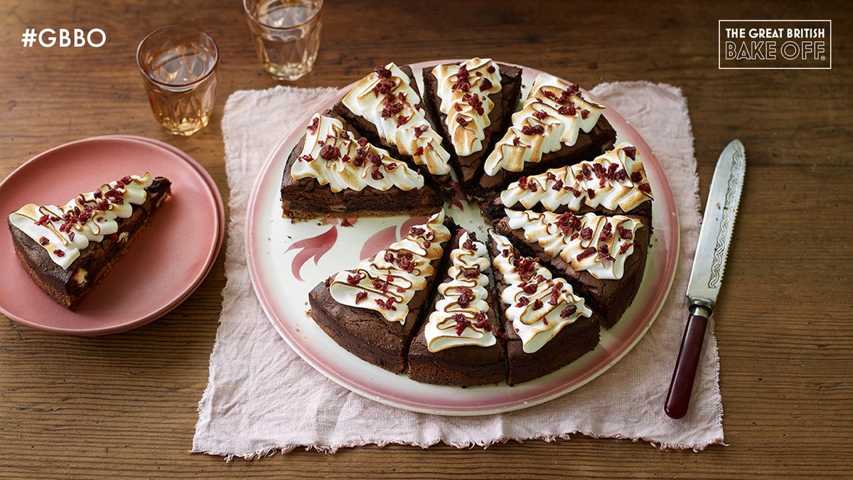 Fancy s'more? Have a go at Star Baker Mark's 'Gimme S'more' Brownies: bit.ly/MarkSmoreBrown… #GBBO