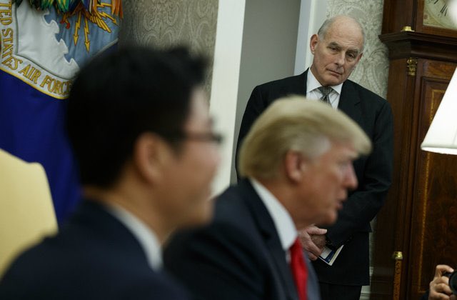 jaketapper's tweet image. Former WH COS John Kelly has told friends, about Trump: “The depths of his dishonesty is just astounding to me. The dishonesty, the transactional nature of every relationship, though it&apos;s more pathetic than anything else. He is the most flawed person I have ever met in my life.&quot;