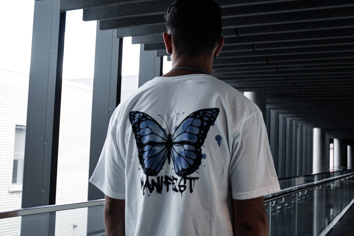 BUTTERFLY TEE 🦋
Use code MNFST20 and get 20% off your first order‼️
manifestclo.ca 

#hsdailyfeature #fashion #streetwear #streetstyle #streetfashion #outfit #outfitfromabove #hypebeast #outfit4real #homelessfits #streetwearbrand #backtominimal #fashionkiller #Manifest