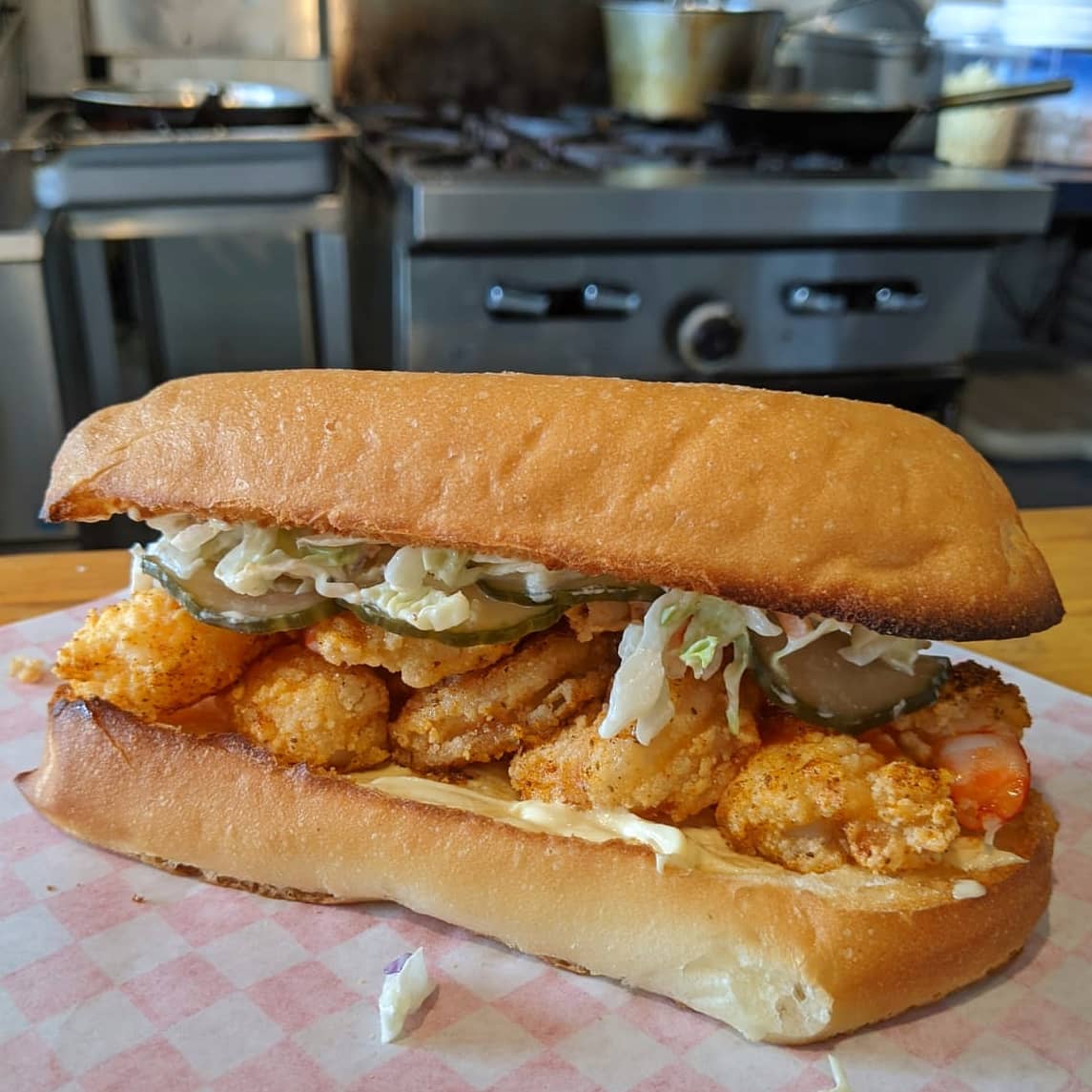 Got this gem the other day at <a href="/HammerheadsO/">HammerheadsOnOttawa</a>. They do features daily and everything is 100% #glutenfree. Gluten-free is all they do, the fryer is safe and <a href="/carebakery/">Care Bakery</a> is on the menu. It is a must visit in Hamilton. #yhm #yyz