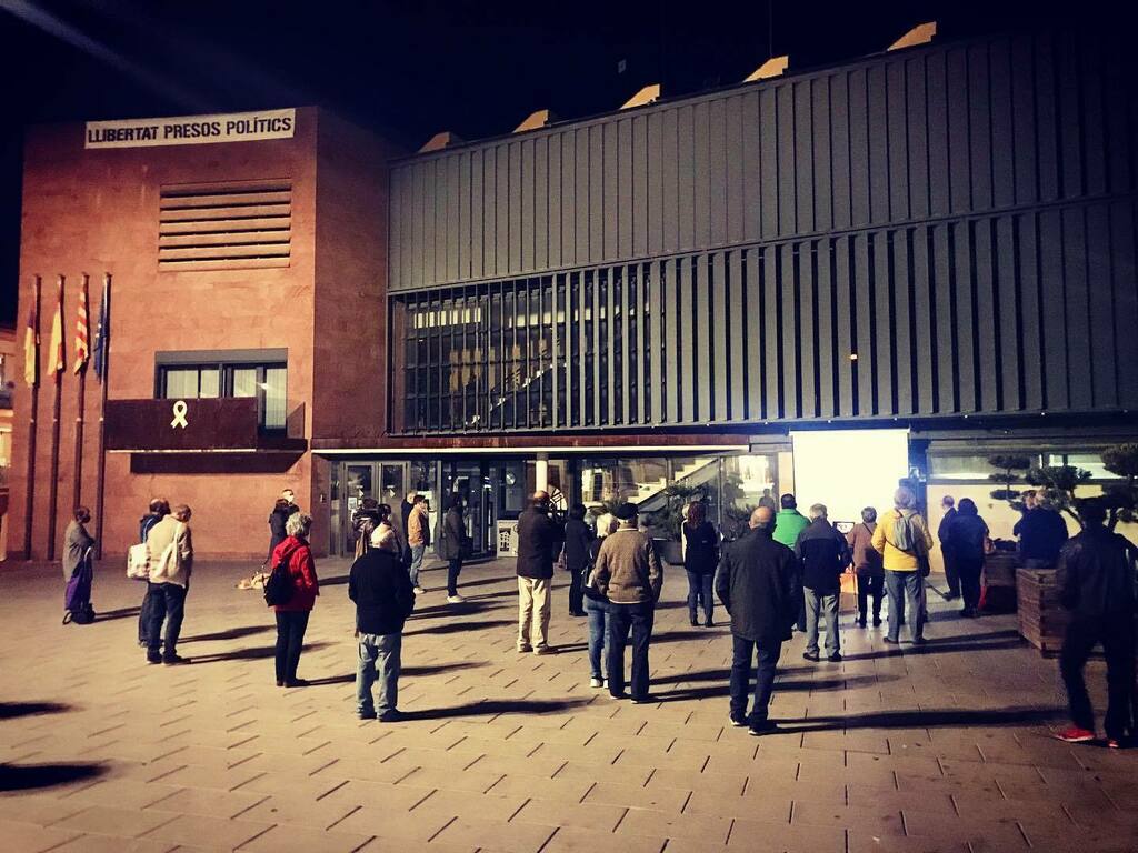 127a concentració <a href="/ANCGelida/">ANC Gelida</a> avui coincidint amb els 3 anys de l’empresonament de <a href="/jcuixart/">Jordi Cuixart</a> i @jordialapreso #LlibertatPresosPolítics #Gelida #Penedès instagr.am/p/CGaqC9chM4-/