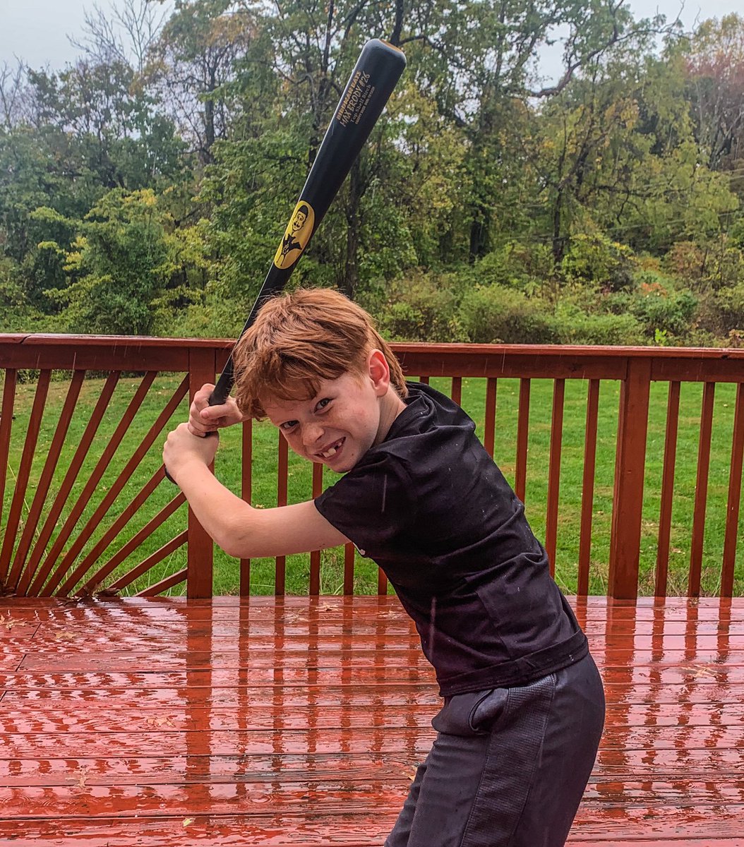 at_bats's tweet image. Max B. 8, gonna rock winter workouts with his new youth BM271Y in black &amp;amp; gold. Welcome to the nest young fella. 

#RobCrozier #BatRep #BirdmanBats #SwingBirdman #SplitNotSawn #Family #Fun #WoodBats #Custom #HandCrafted #Baseball #Beisbol #BaseballMom #BaseballDad