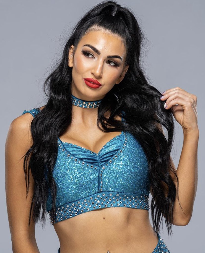 Let’s kick things off with the women’s midcard feud on Smackdown.1. Billie Kay vs Carmella I think Billie has a lot of potential as a face and that fans would easily get behind her in a feud with Carmella who is naturally a better heel. I would drag this out for two—