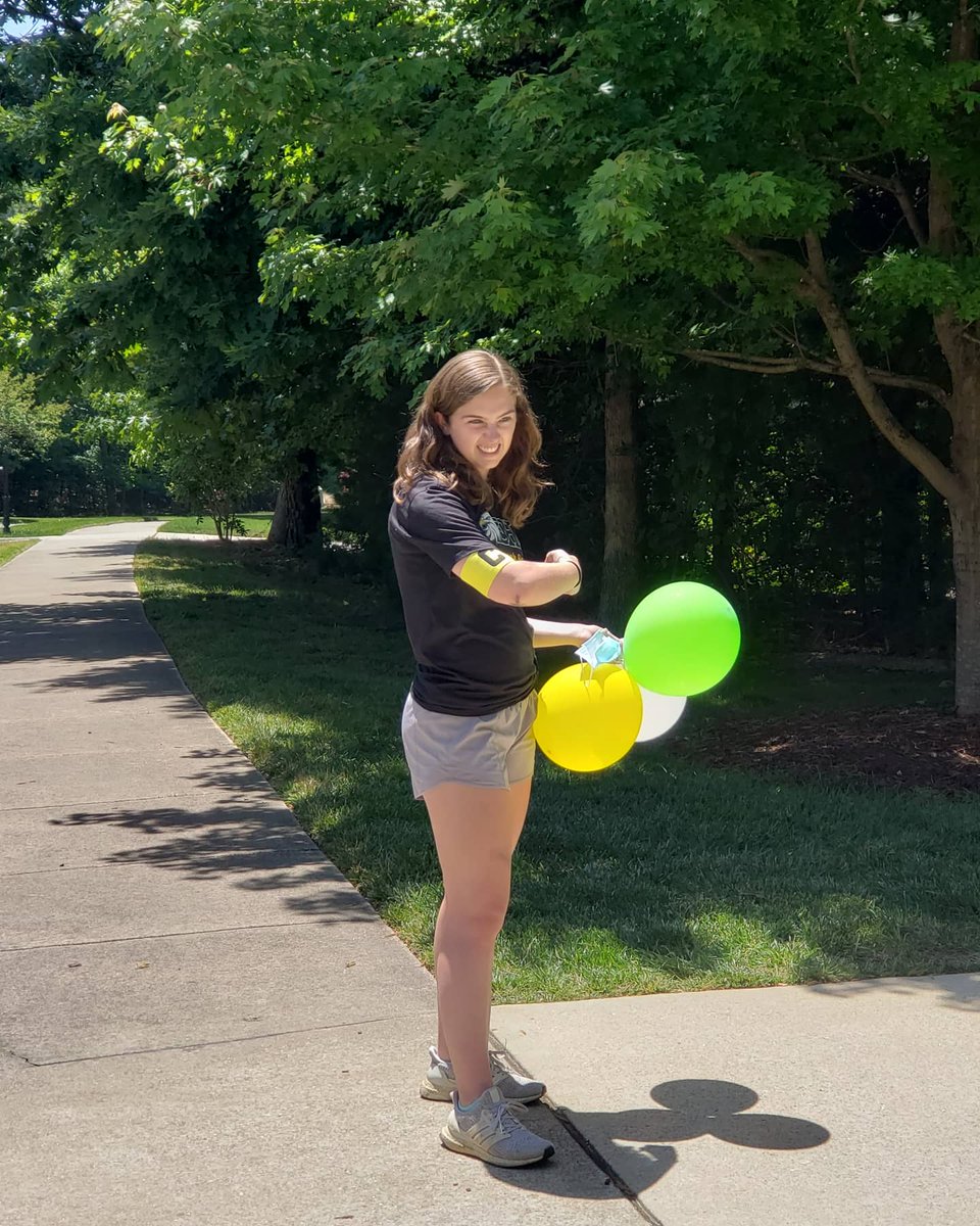 OFerlito's tweet photo. This is my sister, Lauren. She's a senior, our Captain, and our starting keeper. Her commitment to soccer, to our team, her academics and our family is pretty amazing.  She's the best..... Just thought everyone should know. #sisterpride #keeperfamily #golauren @enloegirlssocc1 https://t.co/q7JLnVrChP