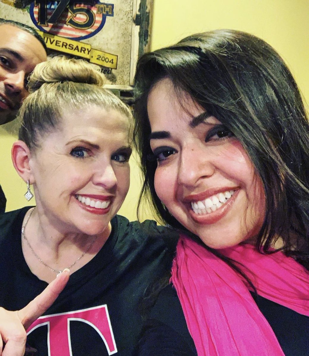 Happy Boss’s Day to the most inspirational, supportive, knowledgeable boss I’ve ever had! Glo is not only our #fearlessleader but also the glue that holds our #ATIfamily together. Thanks for everything you are and everything you do!  #GLOprah #ati #alwaysbetter #AngIsGreatToo 😂