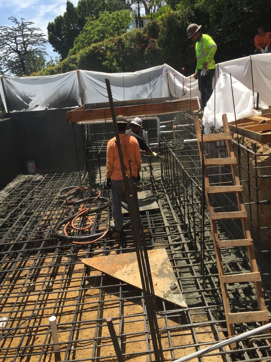 la_builders's tweet photo. LA Contractors & Builders.
LIC.# 949078
(877) 933-0009
#realestate #constructionlife #lacontractor #labuilder #generalcontractor #licensed #homeremodel #renovation #property #propertymanagement #beverlyhills #california #onefineday #cameraaction #somuchfun #wedoitall #friday https://t.co/9shvwve5Q5