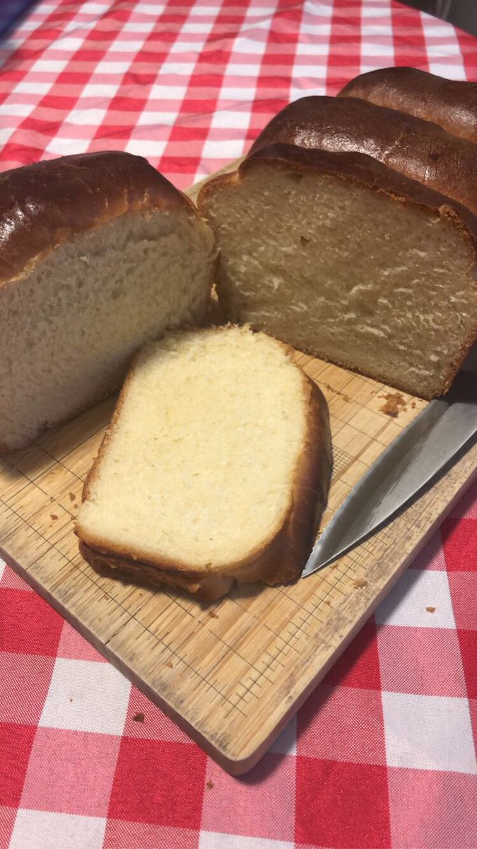 Bread-making journey. Is that a thing we’re still doing in the pandemic? Anyway, this is the #AlinasMilkBread from #JoanneChang’s essential #PastryLove