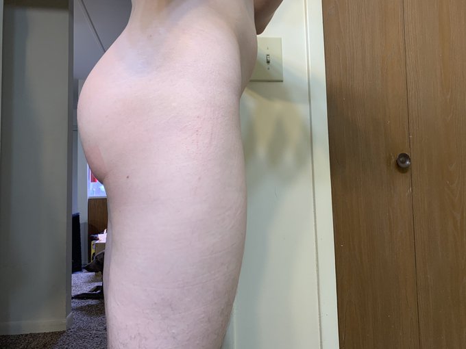 1 pic. Does my butt look yummy?? ? #Femboy #femboy #femboybooty #feminization #sissy #sissyfemboy #SissyFeminization