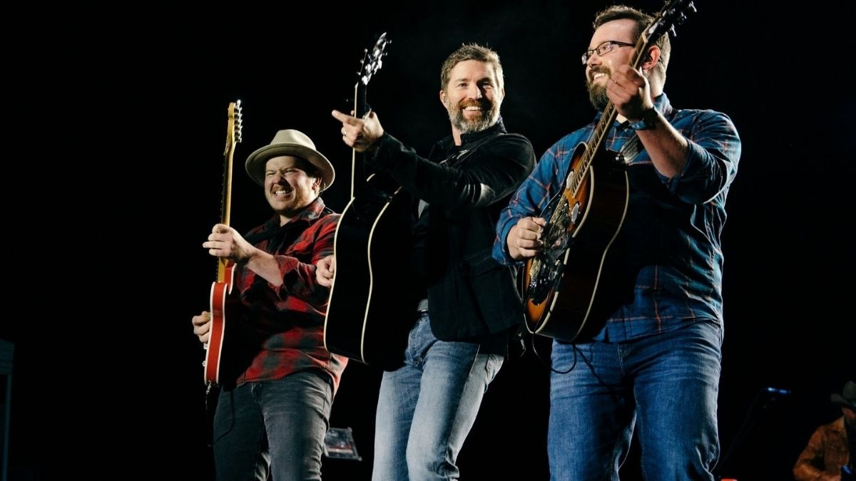 We’re mighty grateful for all the people who were behind the scenes at #LMF2020 but we also want to give a HUGE thank you to our performers. Reply to this tweet and tag your fave’s from this year's fest &amp; give them a special thank you!