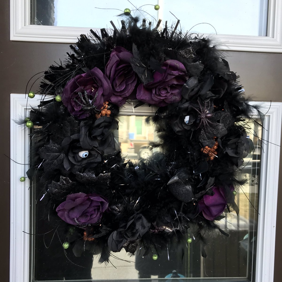 PrairieTrusz's tweet photo. Evanna and I had a very spooky walk visiting neighbours in #Westerra this afternoon. This young community was promised more amenities than they have. And, a nearby school would be nice too! https://t.co/RWfedS1hp0