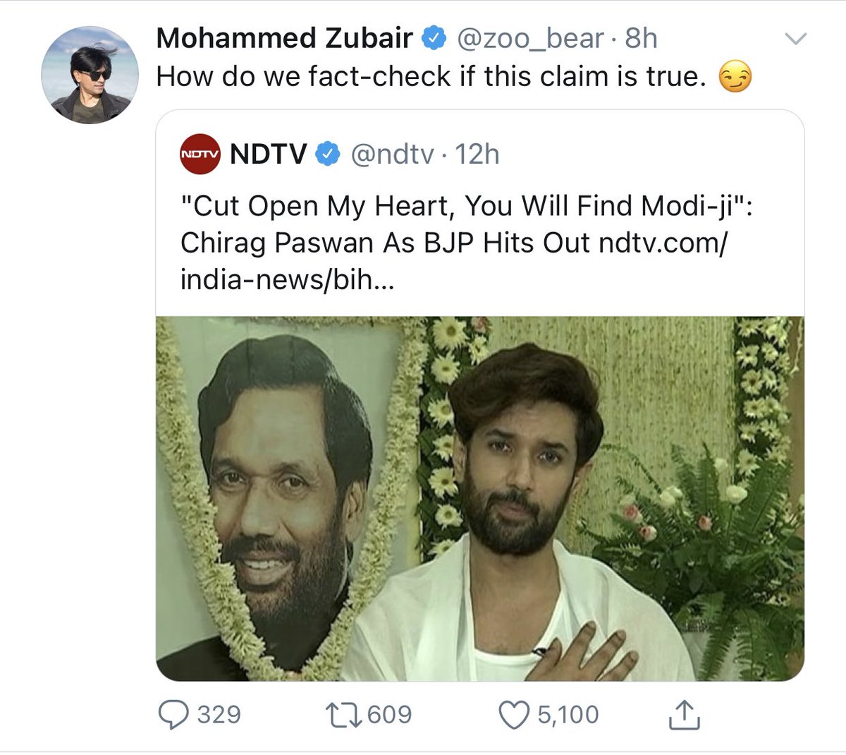 moronhumor's tweet image. Someone please tell this idiot when people call him “💖de ka Fact Checker” that Heart means something else .. ye toh seriously le gaya .. 😂🤣🤣