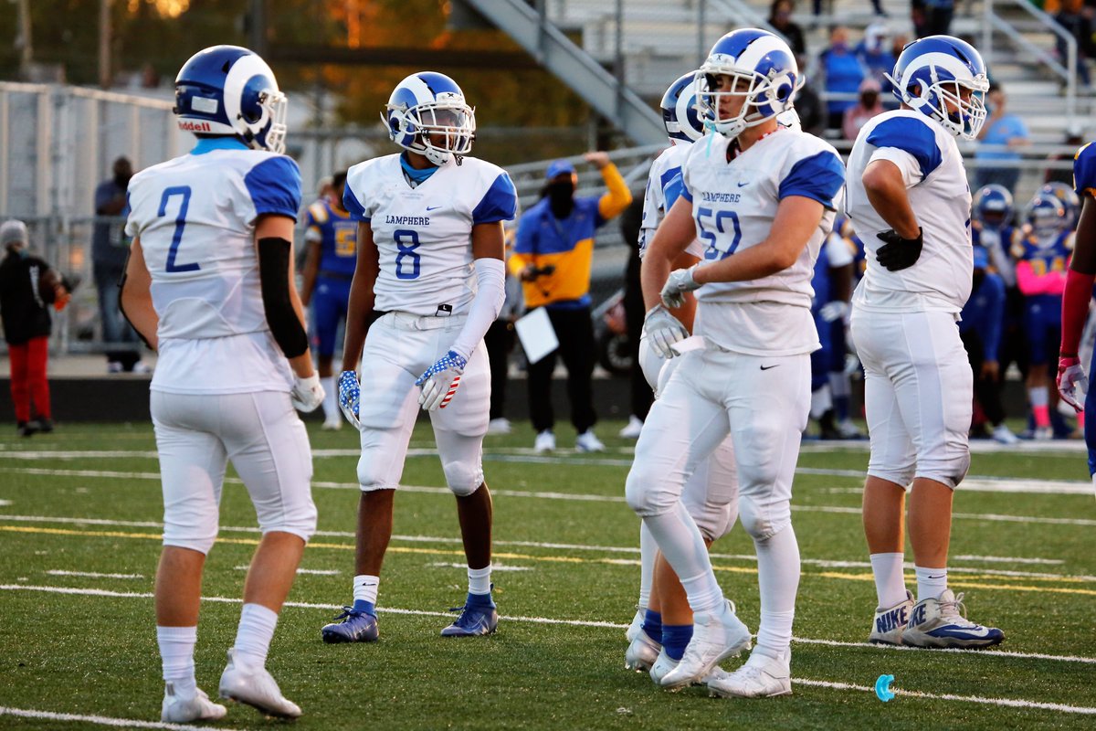 FOOTBALL: Lamphere moves to 5-0, clinches MAC Bronze with win over Clawson bit.ly/37ixpAf

<a href="/LHSRamsFootball/">Lamphere Football</a> <a href="/TheRowdyRams/">Lamphere Blue Crew</a>
