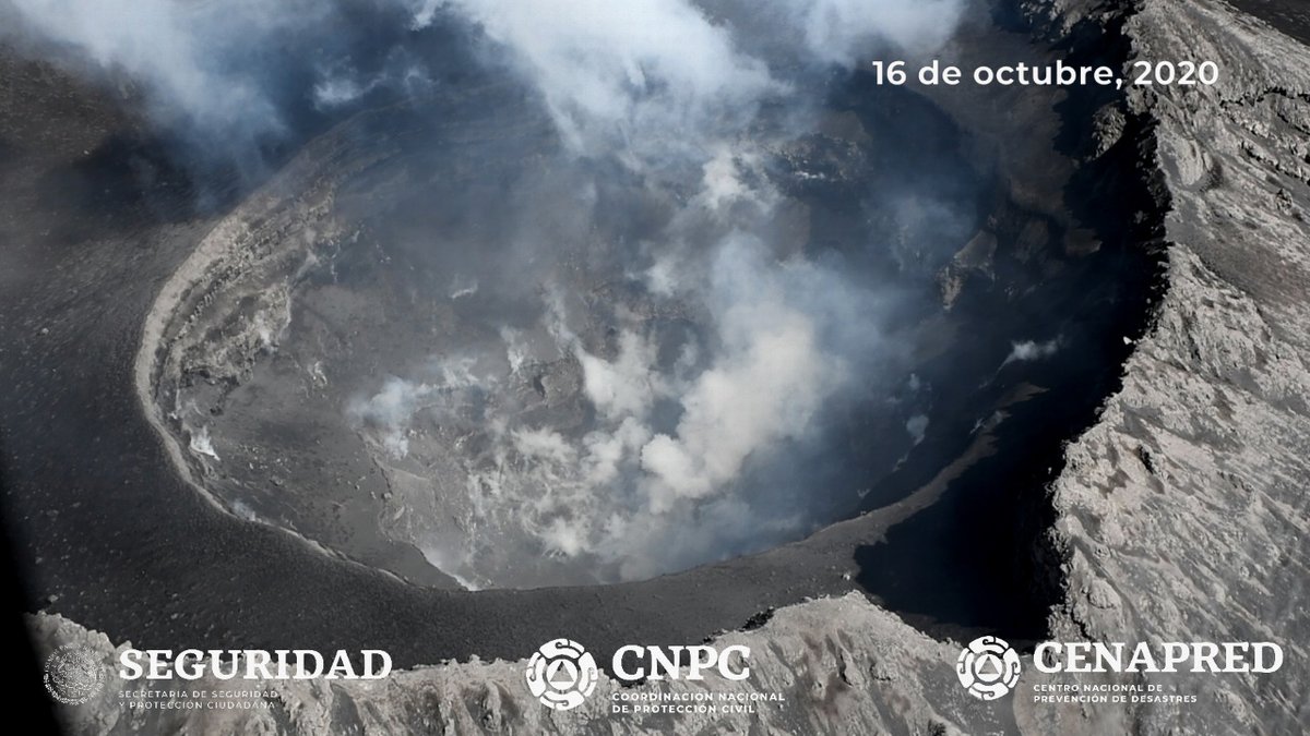 #ÚLTIMAHORA

ASÍ SE ENCUENTRA EL CRÁTER DEL POPOCATÉPETL EL DÍA DE HOY

Con apoyo de la Guardia Nacional, personal la 
UNAM y el Cenapred realizaron un sobrevuelo al volcán Popocatépetl para verificar sus condiciones generales, hoy 16 de octubre de 2020. #Morelos #Cuernavaca