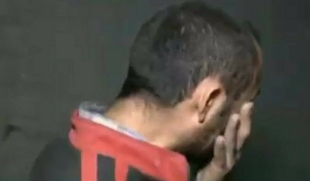 thehajibayli's tweet photo. Ganja resident: "I couldn't find my brother and son under the rubble".#StopArmenianAggression #StopArmenianTerrorism #PrayForGanja https://t.co/7kCEq4LRje