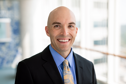 MayoUrology's tweet photo. Today's #FacultyFriday we are highlighting @mjziegelmann from our #MayoMensHealth team! 
Hometown: Fargo, ND
Free time: I love spending time outdoors on the water. Rochester is an outdoor enthusiasts' playground in the summer 🌅.  In the winter I enjoy skiing.   
#Peyronies https://t.co/f5D8m9hTl5