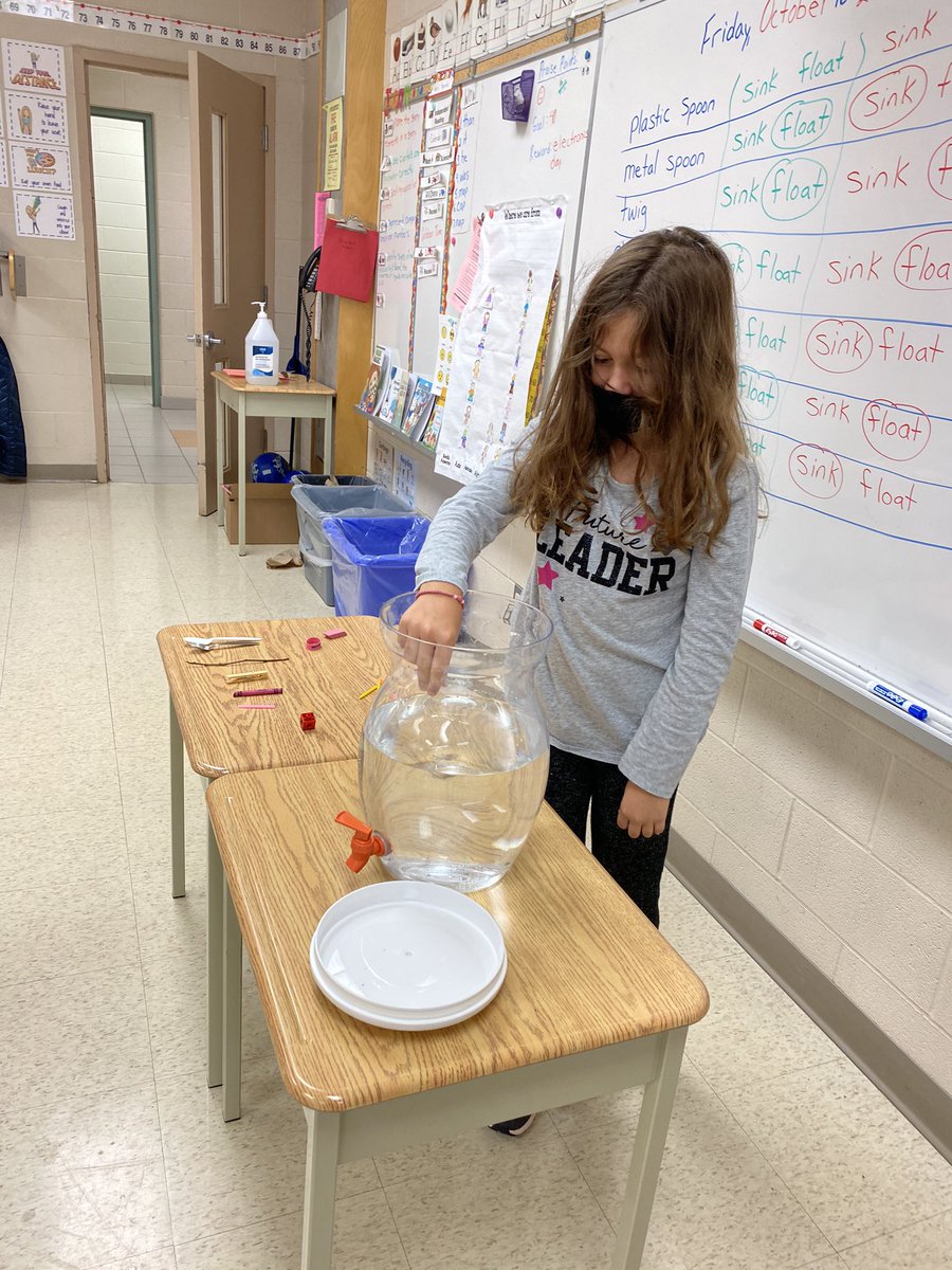 MrsRyanTweets's tweet photo. More pictures from our experiment today...@StVeronicaDP https://t.co/s3JuiLGkAB