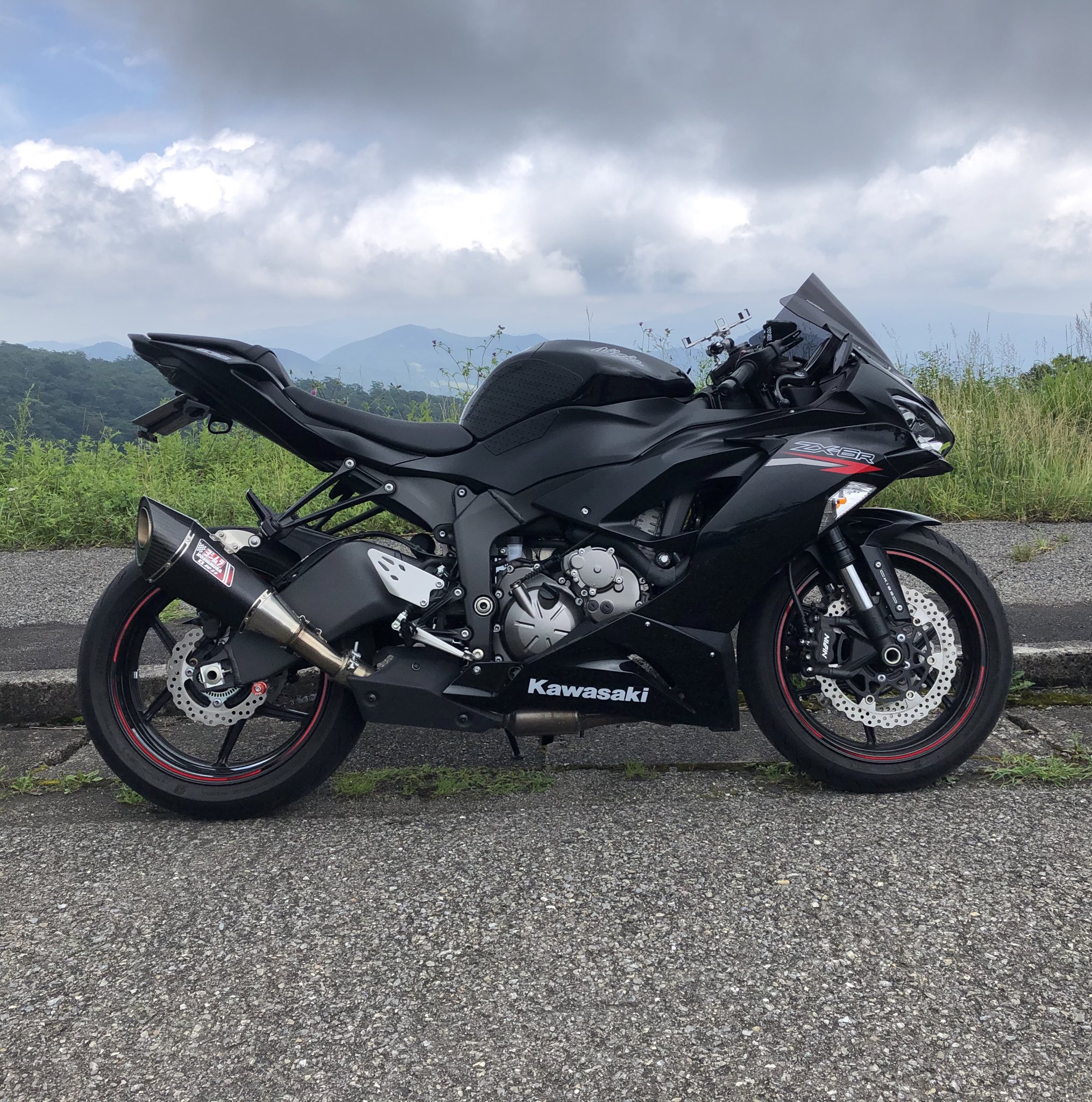 Arai 赤と黒のバイクがかっこいい T Co Jz4yvknubr Twitter