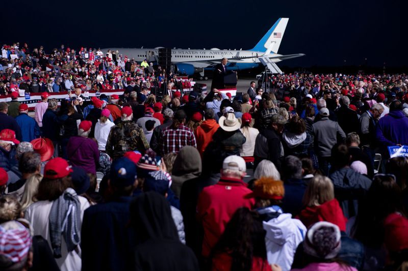 The Minnesota Department of Health says it has so far traced 20 cases of Covid-19 back to a rally held by President Trump in Bemidji last month, or to related events https://t.co/cBExof19oY https://t.co/RdKxkCERp6