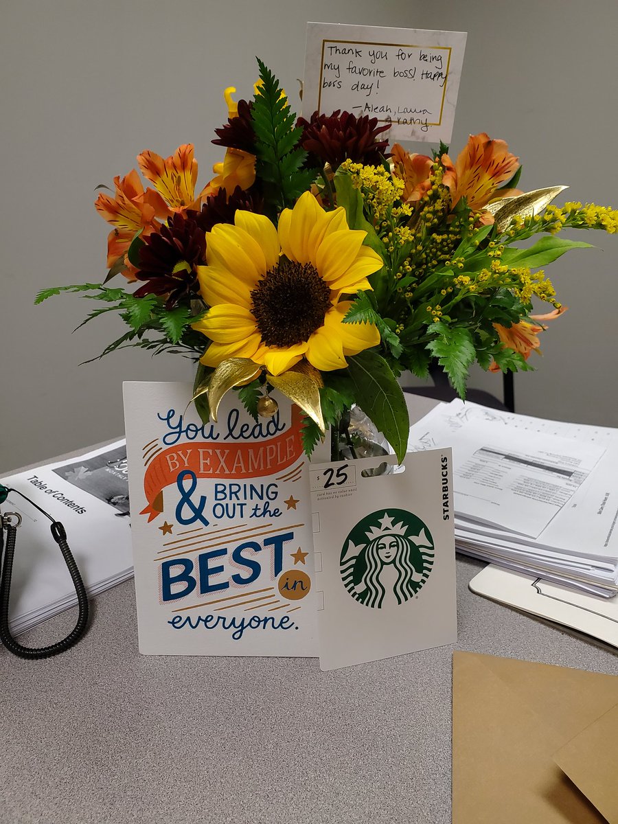 Truly blessed to have an amazing group of leaders!! Thank you for making my first Boss's Day special! @aleahmeowburg <a href="/KathyPendleton/">Kathy Pendleton</a> <a href="/LauraAWobbe/">Laura</a> #BossDay #T1280 #lovemyteam