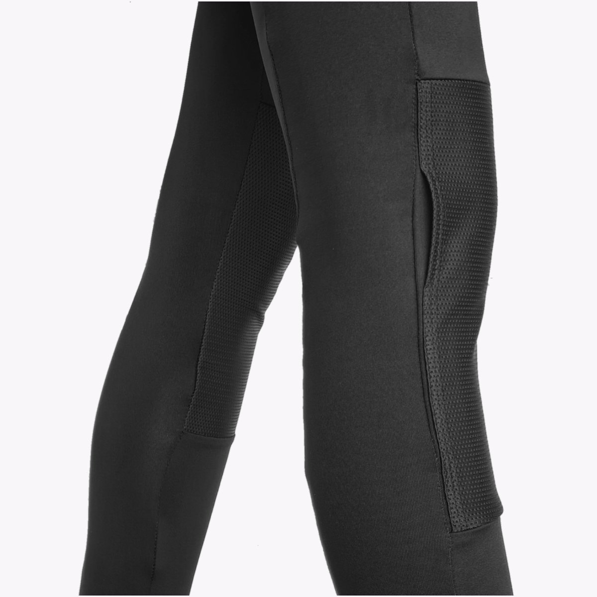 NEW!

Compression + recovery pants with 4 pockets for phone and icing. 

These pants holds your waist tightly like a girdle - suitable for performance and long hour use. Can be used for wet and dry activities. 

More info at shop.nashata.com/en/bottoms/668…

#compressionpants