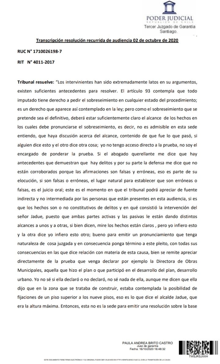 SmokMauricio's tweet photo. Informe de la juez Brito a la corte de por qué Jadue sigue siendo imputado y no se le puede dar sobreseimiento:

"no se puede dictar de manera definitiva, 
que establezca de carácter fehaciente que los hechos no son constitutivos de delito" https://t.co/gWRVHCwcJe