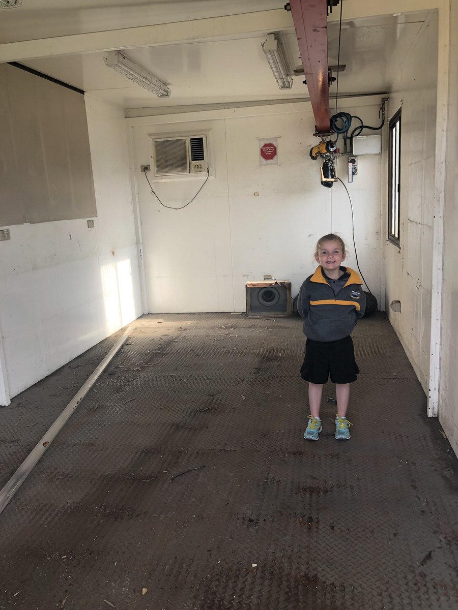 possum871's tweet photo. 3k worth of tools for the new workshop nicely hidden in the truck to ease the news to the wife. Company sends invoice to group email 😭😭🤒🤒 https://t.co/Y4XCNRvwN8