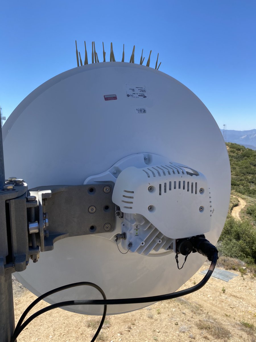 BroadbandFire's tweet photo. Fireline Broadband sending blazing fast Fixed Microwave data to happy customers. We can do a 5 Mbps circuit all the way up to a 10Gig Circuit. If you are in the market for such service don't hesitate to give us a call and get your best in class Data circuit set up today. https://t.co/L1C5V5pXLt