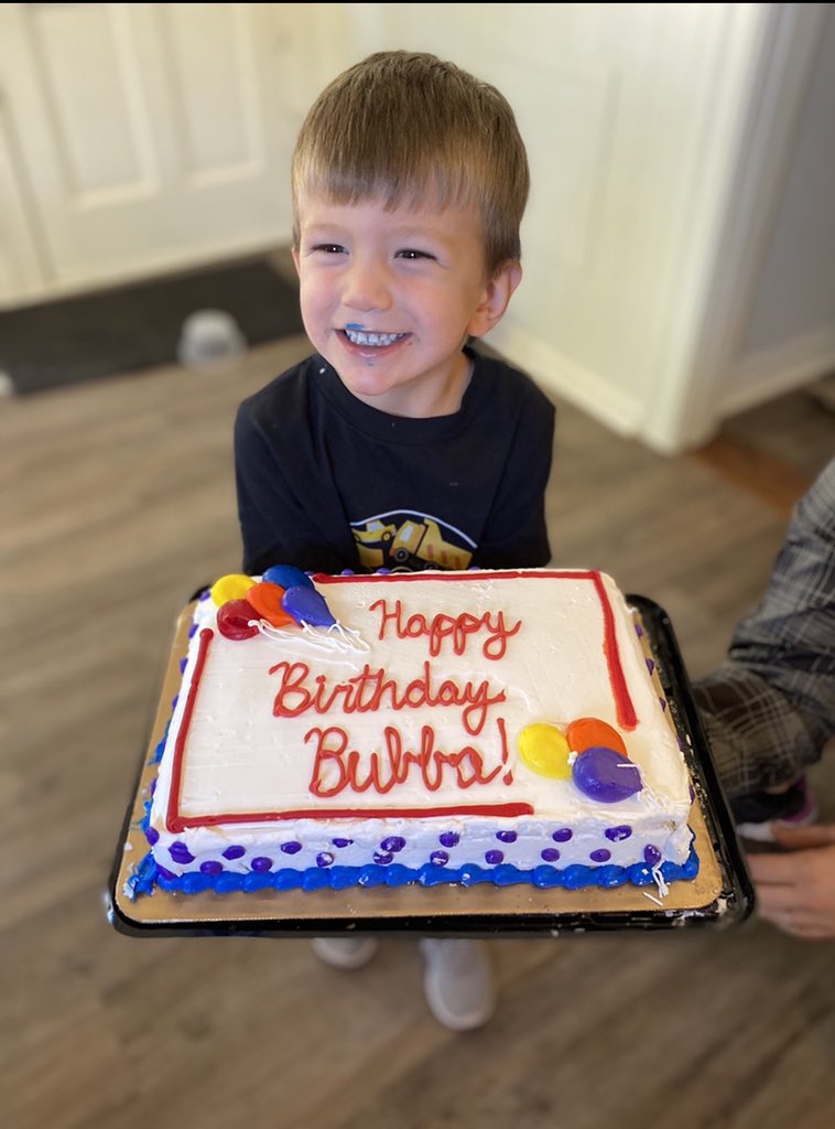 RobertShipley2's tweet photo. Ok maybe I over-do grandkids birthdays but man it’s fun to see them have fun.
#Juanjo #3rdBday #acceleration
@JuanjoNunezACU https://t.co/g1iuxHv0ty