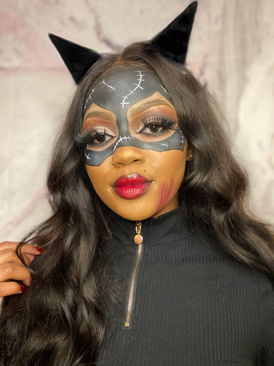post number sixteen 31 days of Halloween the beautiful, Cat Woman 