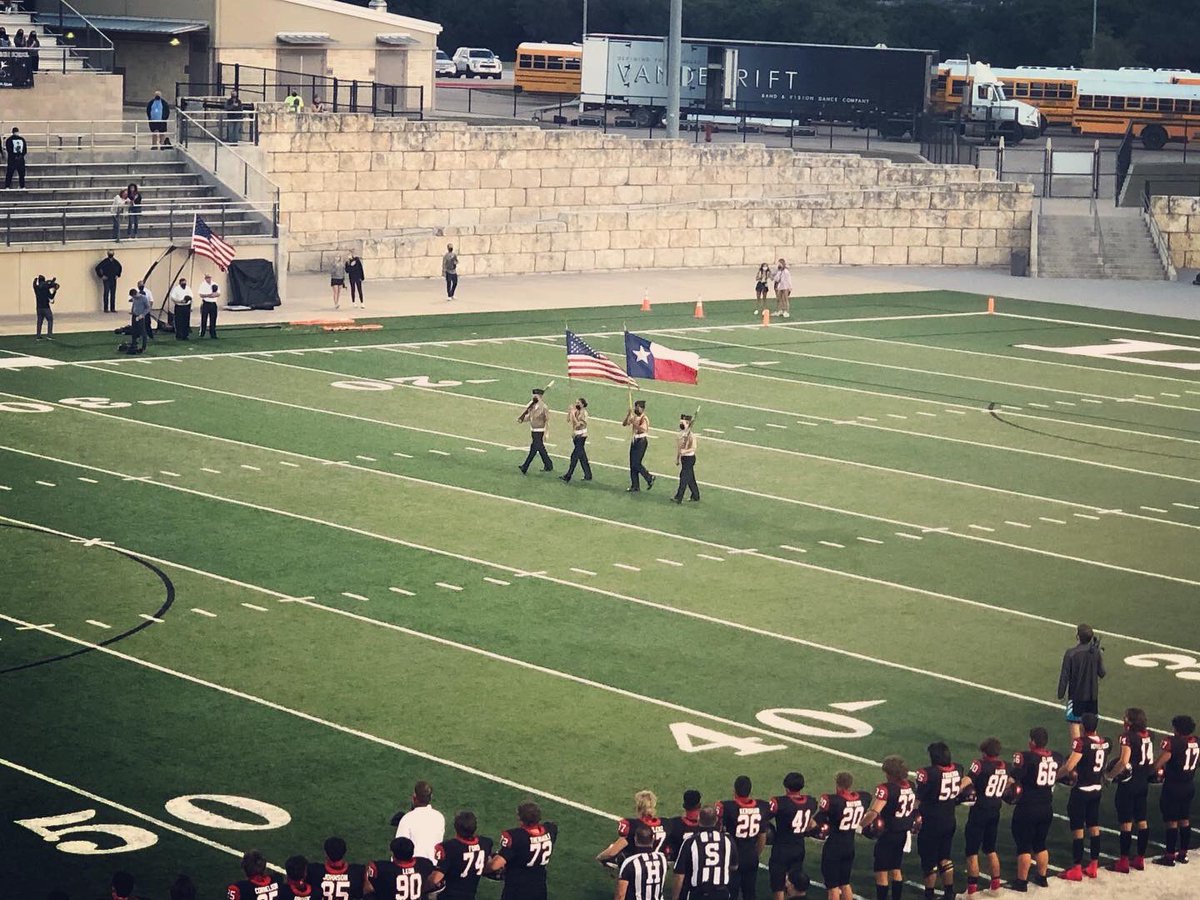 lonestarnjrotc1's tweet photo. This week’s color guard at #Gupton stadium
Good job #lonestarcompanynjrotc cadets!
#vrhs #vistaridge #leanderisd #highschoolfootball #texas #cedarparktx https://t.co/et0sz7rVjX