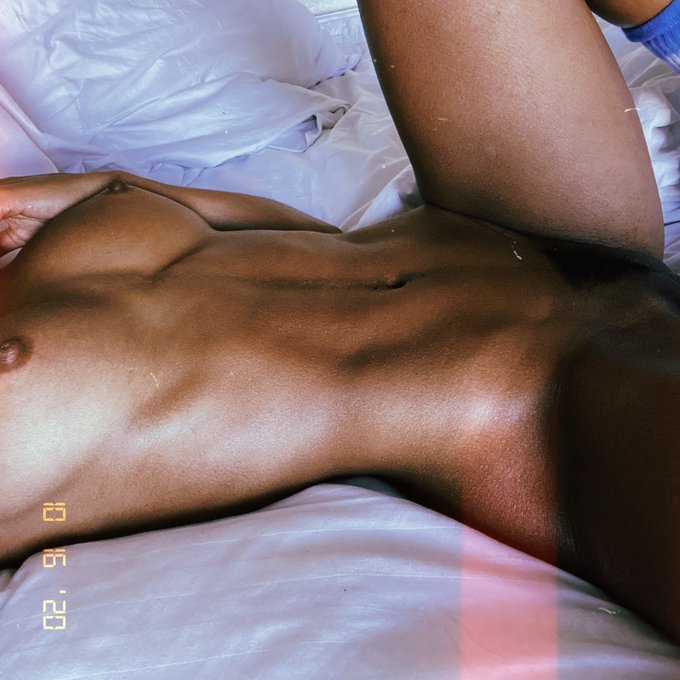 Aesthetic: Body. https://t.co/6P0ujPPHCN