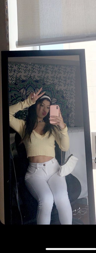 nessavvs's tweet photo. Hi🥰 https://t.co/sZaXM3ziUT