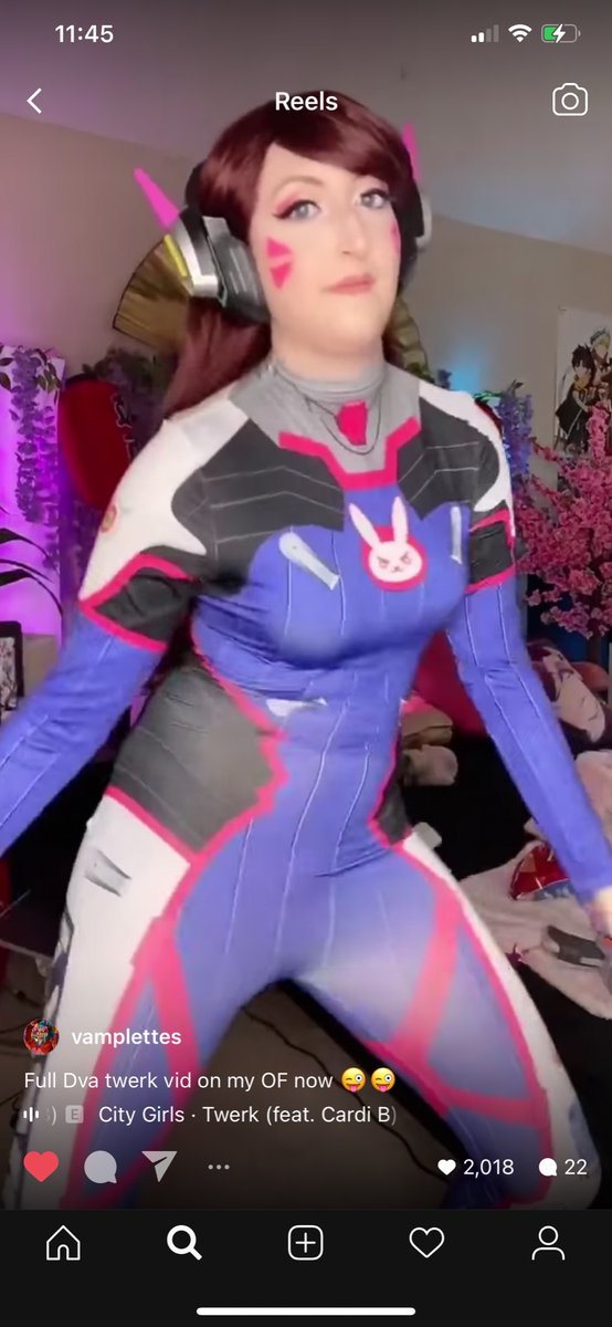 MartinD89619995's tweet photo. #dvacosplay #vamplette https://t.co/dZ52NxFzW3