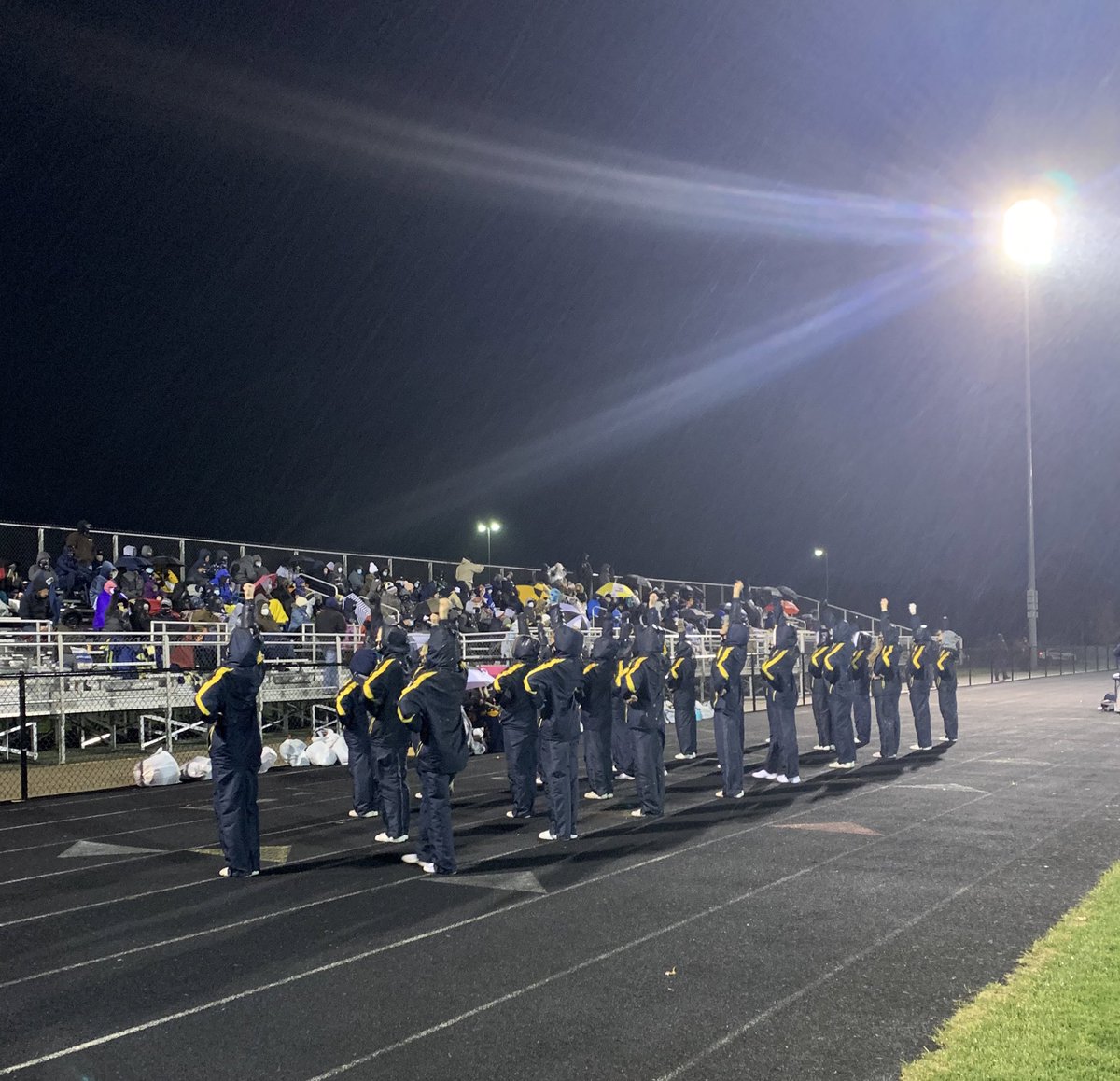 Rain, snow, wind, sleet will not stop <a href="/HudsonvilleHS/">Hudsonville HS</a> Cheerleaders from firing up the crowd and supporting our teams. Well done ladies!!#FireUpGoEagles