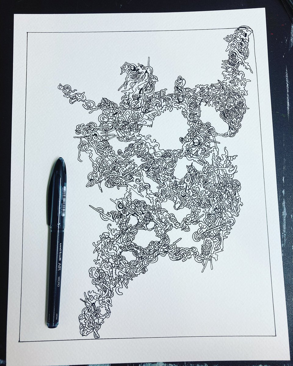 JuliaLaCcat's tweet photo. Finished #lineart #abstractlineart #penandink #uniball #uniballair #contemporarydrawing #contemporaryart #contemporaryline #abstractlineart #abstractdrawing #juliaguzzio https://t.co/NP9OxxTa9y