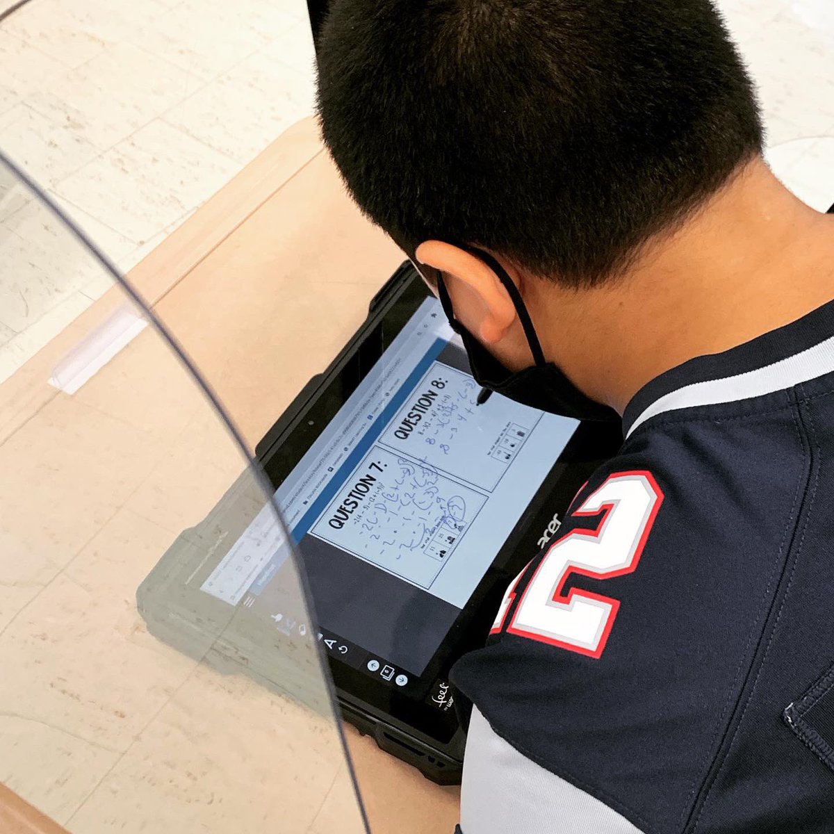 mathismythANG's tweet image. ✨𝕆𝕣𝕕𝕖𝕣 𝕠𝕗 𝕆𝕡𝕖𝕣𝕒𝕥𝕚𝕠𝕟𝕤✨
Decorate your Stick Figure with the correct answer!  Love seeing all their work through Smart Learning Suite 📝