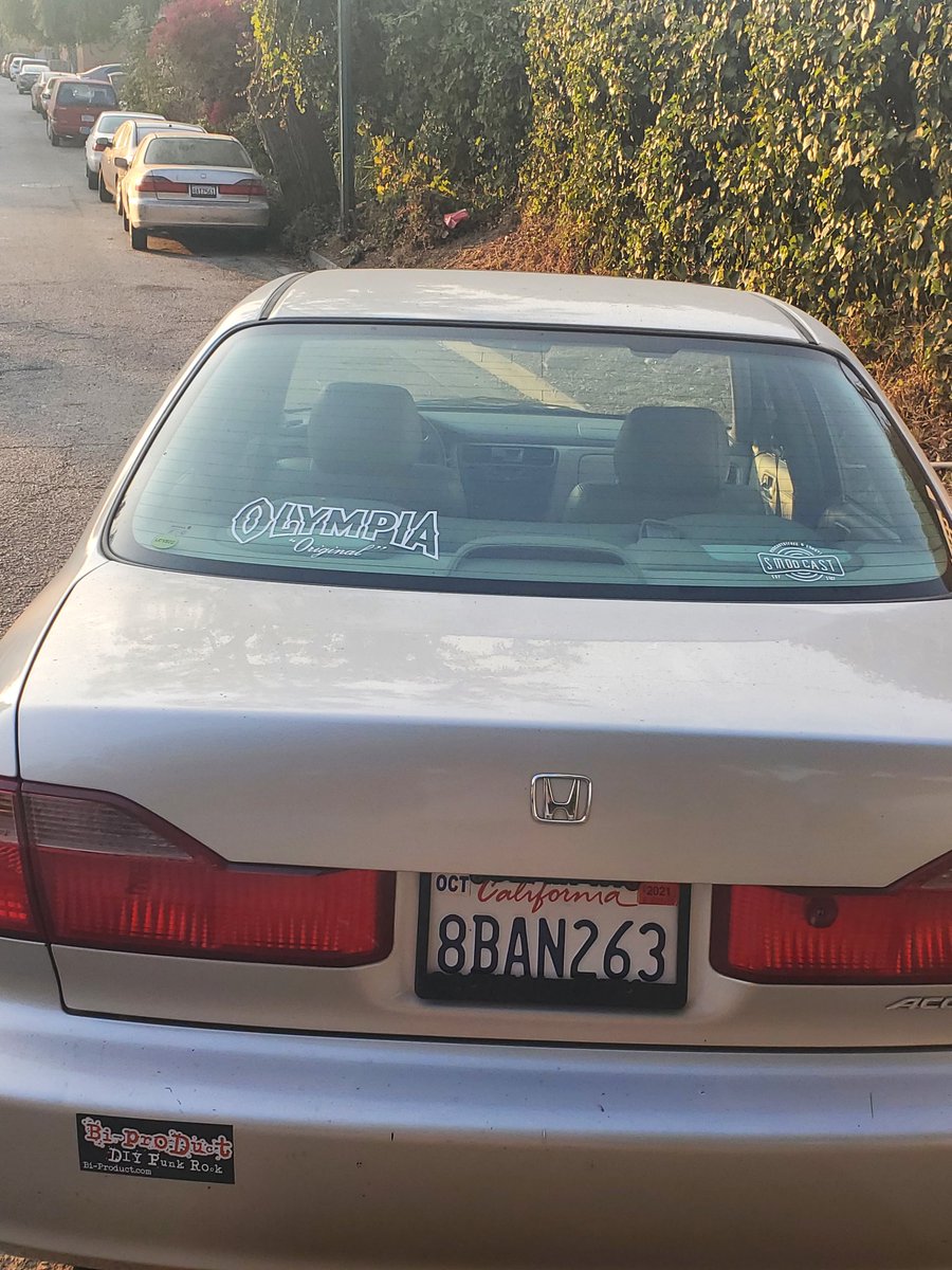 CannaMiss's tweet image. Finally got stickers on Moms 1998 Honda! At least until we need a new one! Rockin the @BiProductBand #OlympiaOriginal and #Smodcast.  Next up placing the #FatmanBeyond  somewhere ❤