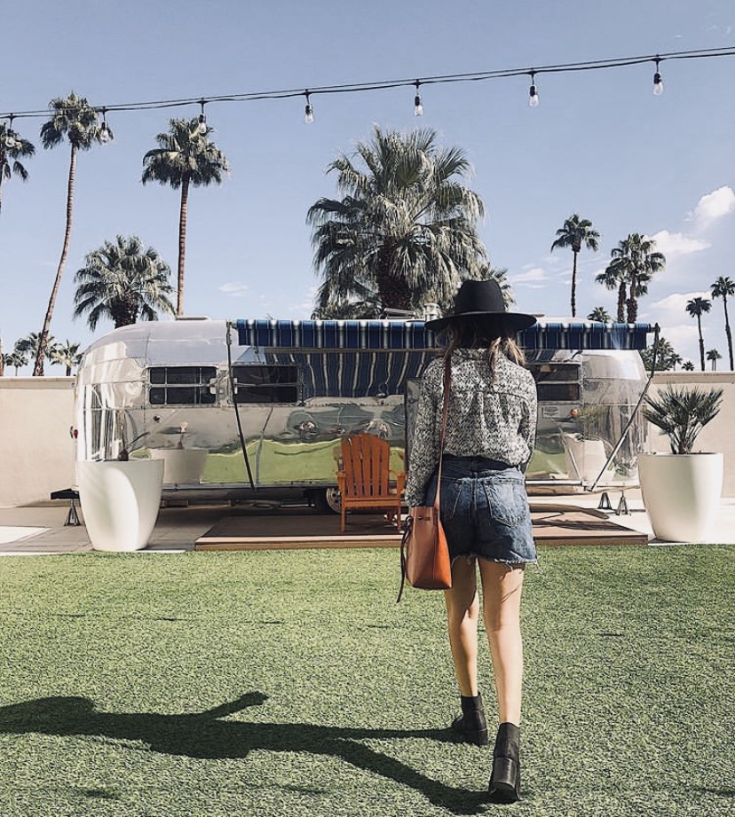 HotelPaseo's tweet photo. Where will this weekend take you? ☀️ #FindYourPath #ExactlyLikeNothingElse
Photo: @totandboots⠀ https://t.co/fuVk2TvDqF