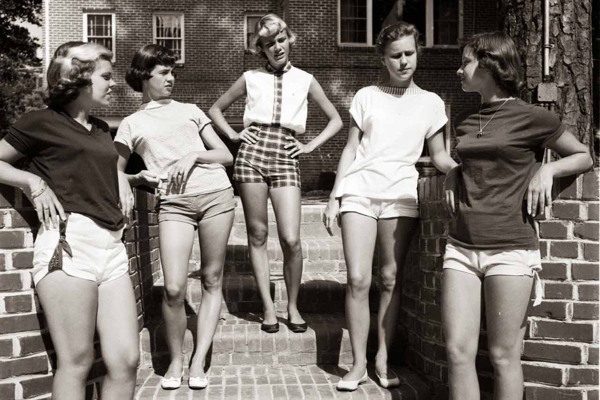 Now let's move on to the 1950s, an era infamous for misogyny and weight loss. While most of you may think of poofy skirts when you think of the 50s, shorts were in high fashion.