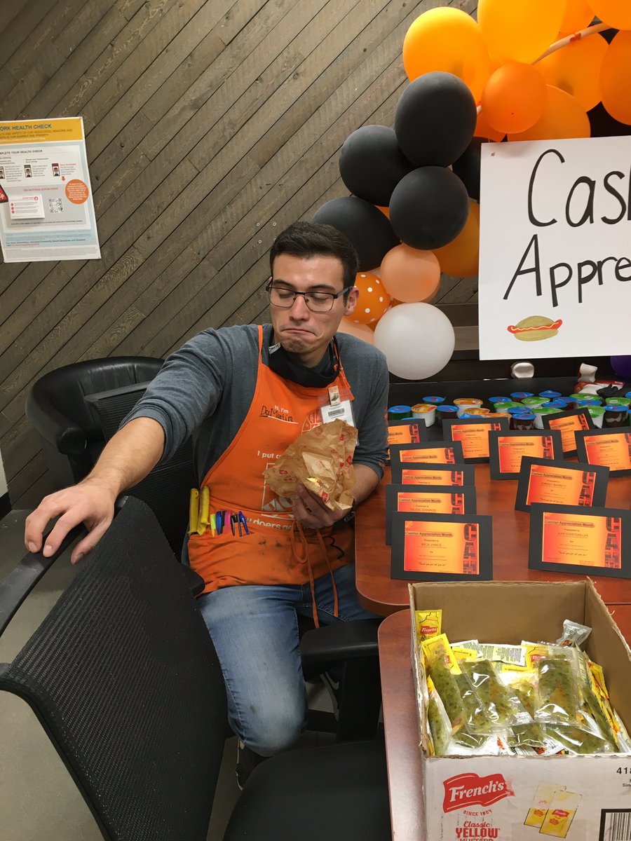 PaulRodTHD's tweet image. 421 Spending quality time and having fun with our front end@dynamicd18#d18cam