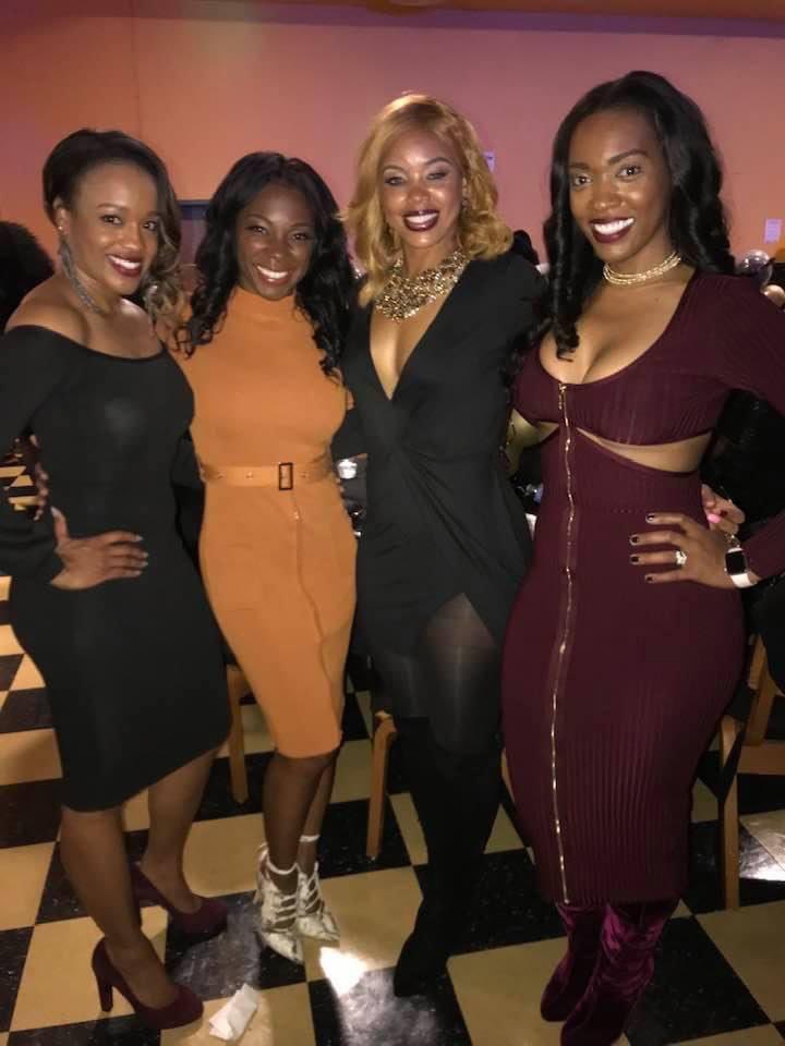 Coach_Clucas11's tweet photo. 15 years of sisterhood! Happy AKAversary LSs!ππ
#endless #fall05 #GSU #AKA #1908 #firstfinest ππππ https://t.co/8bM39Hbty0