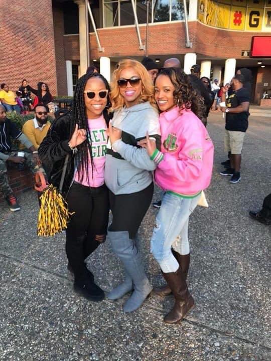 Coach_Clucas11's tweet photo. 15 years of sisterhood! Happy AKAversary LSs!ππ
#endless #fall05 #GSU #AKA #1908 #firstfinest ππππ https://t.co/8bM39Hbty0