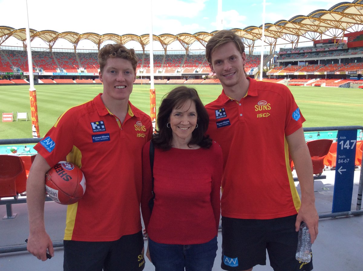 maccapower's tweet photo. @WarnieDT @RoyDT @CalvinDT Met the future Brownlow medalists along with the cup they'll be holding up soon! Thanks @GoldCoastSUNS https://t.co/CHdWHxPnvd