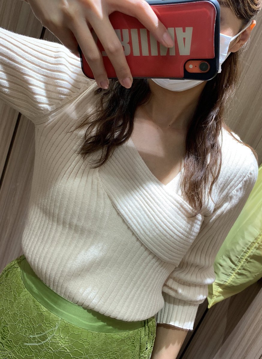 KATORiiiiiiNA's tweet photo. NHK『ウイークエンド中部』
カトリーナのおもしろ検定
「パーソナルカラー実務検定」
ありがとうございました👩🏻💻💚
問題はいかがでしたか!?
衣装↓
@m_deux
インスタ↓
https://t.co/U2BbSjMQEy
#NHK #パーソナルカラー実務検定 #パーソナルカラー #衣装 #mdeux #ブルベ #イエベ #ビジネス #資格 https://t.co/dcOoc0G3ji