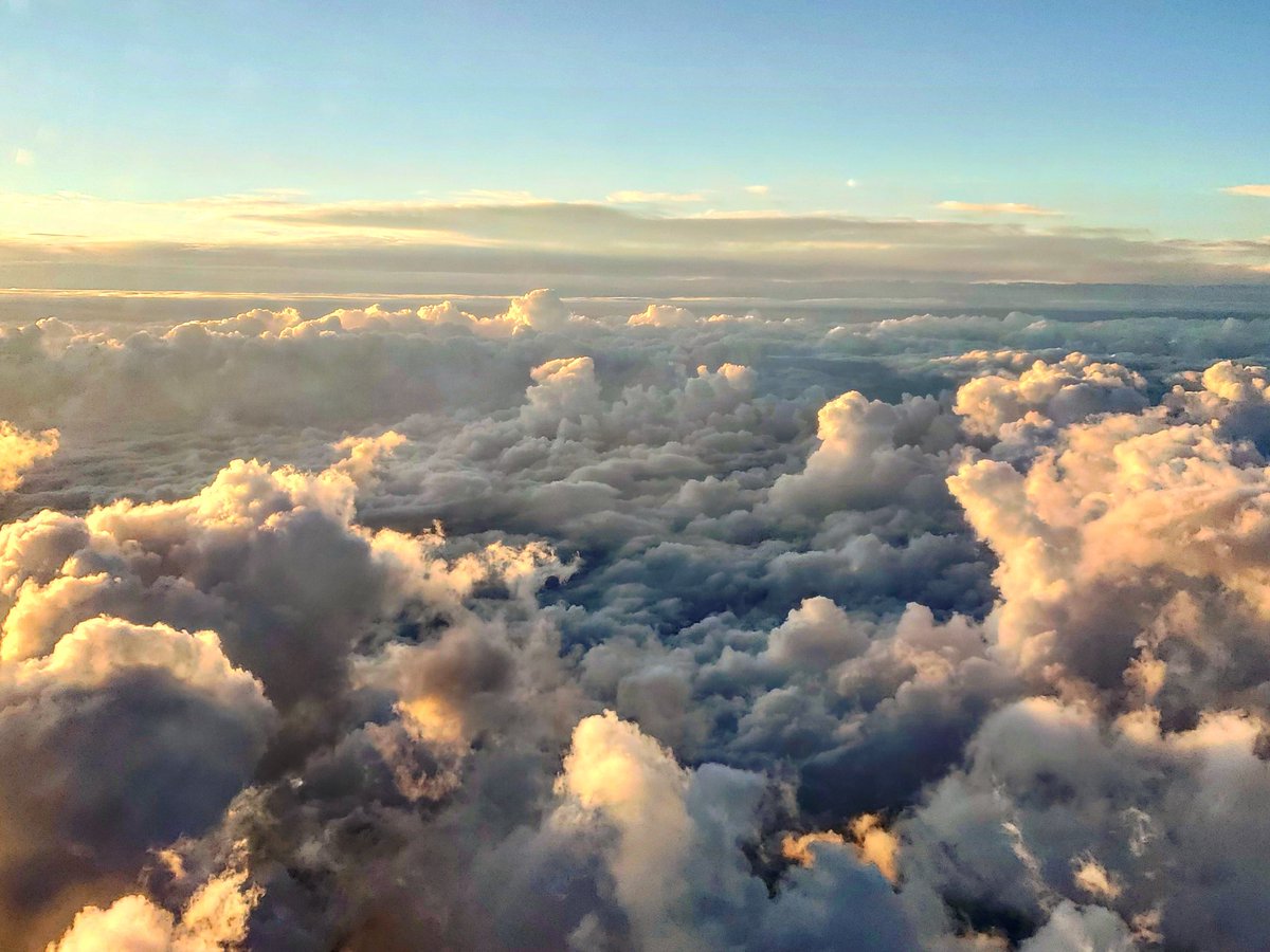 P1L0T's tweet image. It&apos;s not really a different world, just a different #perspective. #pilotEyes #pilotViews