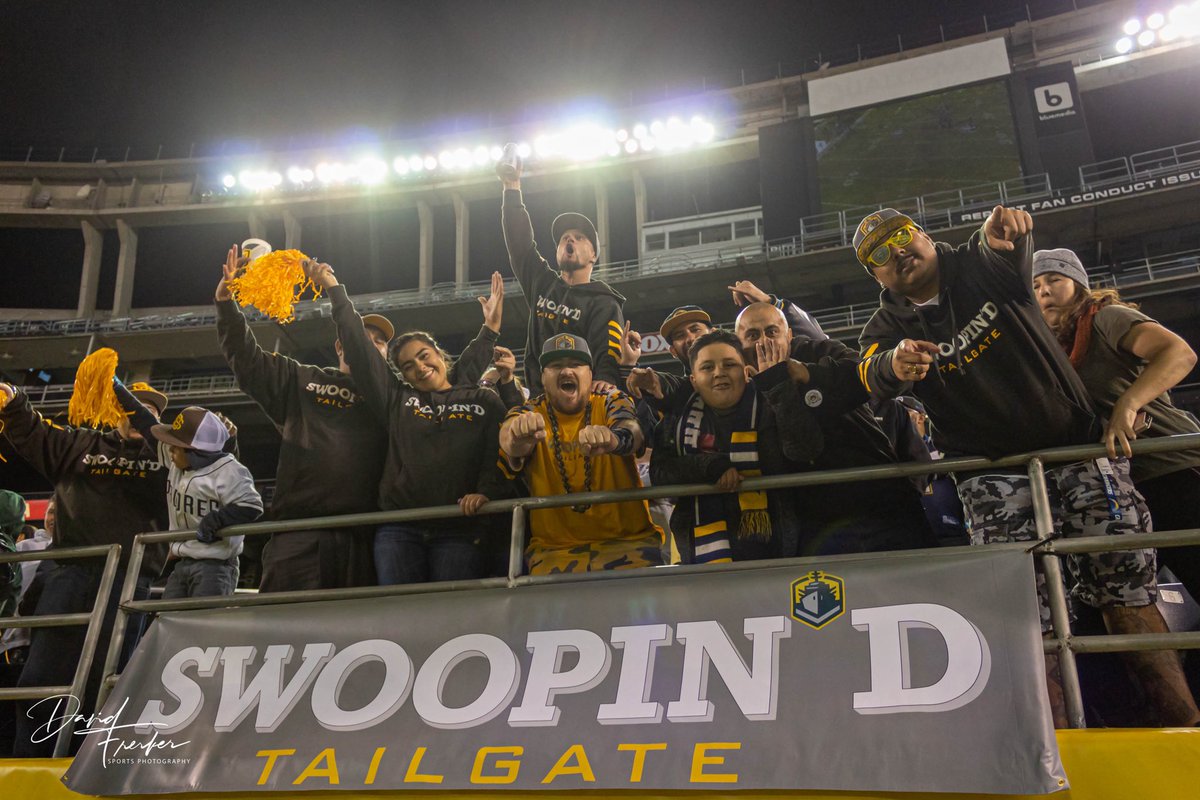 DavidFrerker's tweet image. I miss photographing the @AAFFleet and the @TheAAF. From the athletes, fans and photographers. I made a ton of friends and made a ton of memories. Will always remember Jack Murphy Stadium as the home of the San Diego Fleet. #SDFleet #AAF #SanDiegoFootball