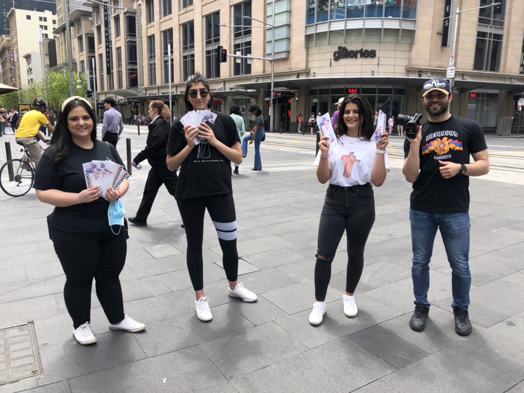 HAPPENING NOW

Armenian youth have taken the streets of Sydney today to educate members of the public about Artsakh. Supporters are showing solidarity by signing our “I RECOGNISE ARTSAKH” banner. 

#RecognizeArtsakh #ArtsakhIsArmenia