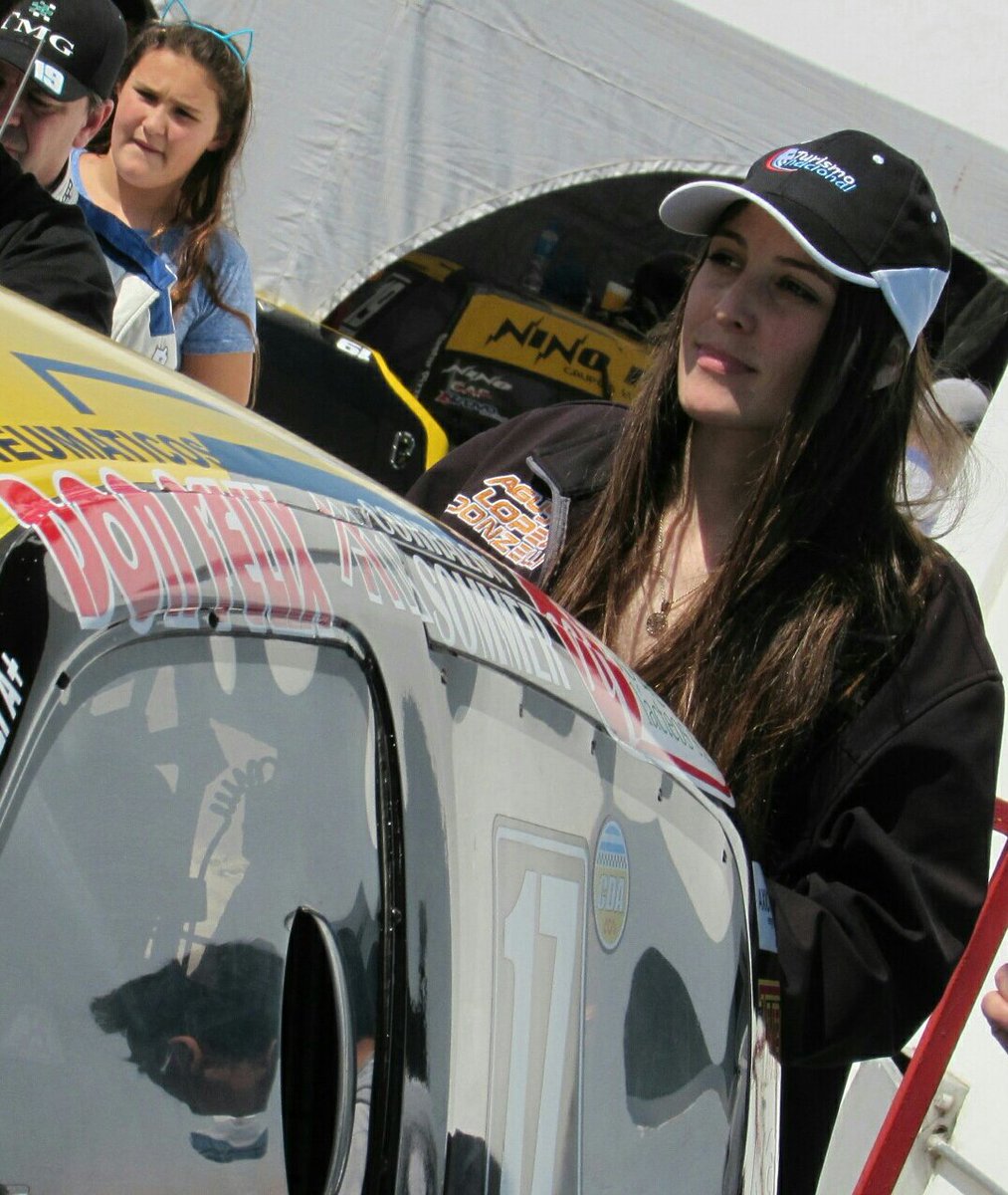 Anabel Dun tweet media