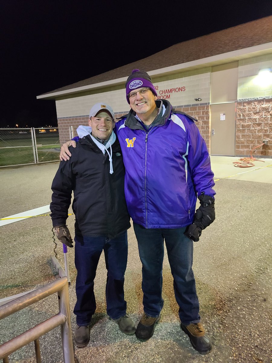 HuskieJeff's tweet image. Congrats @ryguy_4 honored to be a part of the festivities. #huskienation