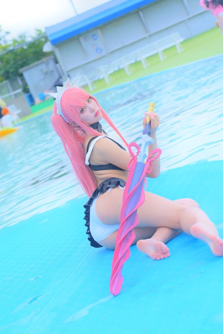 Twitterのコスプレ画像11